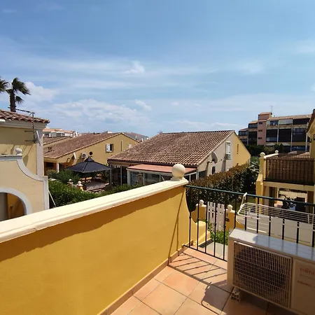 Apartmán 7, La Palmeraie Au Village Naturiste *